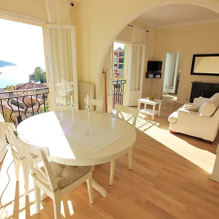 Consul * Villefranche-sur-Mer